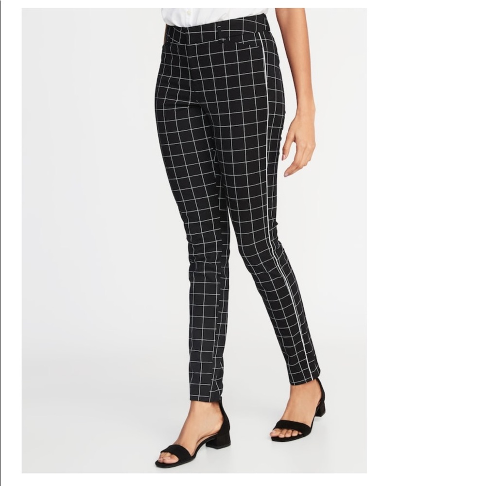 Old navy pixie ankle pants